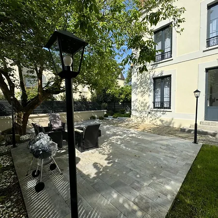 L'Etoile De Seine 77 Appartement 2 Dammarie-les-Lys Exterior photo